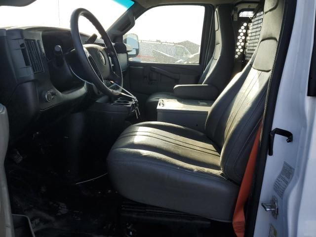 2016 Chevrolet Express G2500