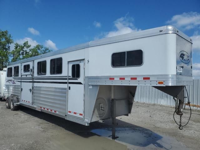 2017 4 Star 2017 4-STAR Livestock Trailer
