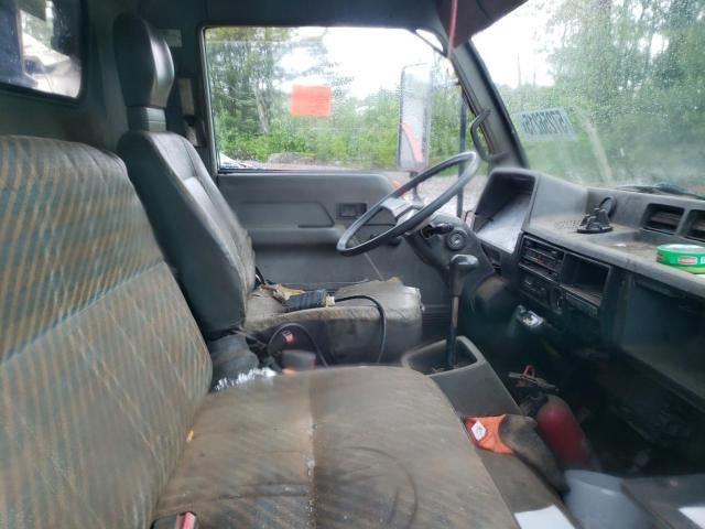 1995 Mitsubishi Fuso Truck OF America INC FH 100