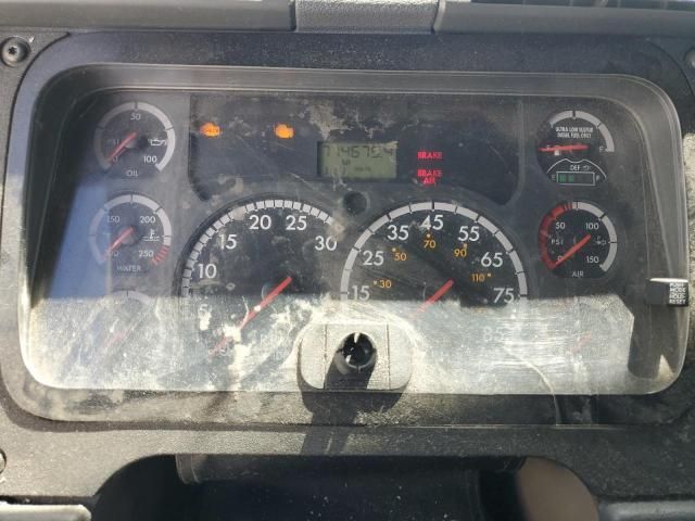 2013 Freightliner Cascadia 125 Semi Truck