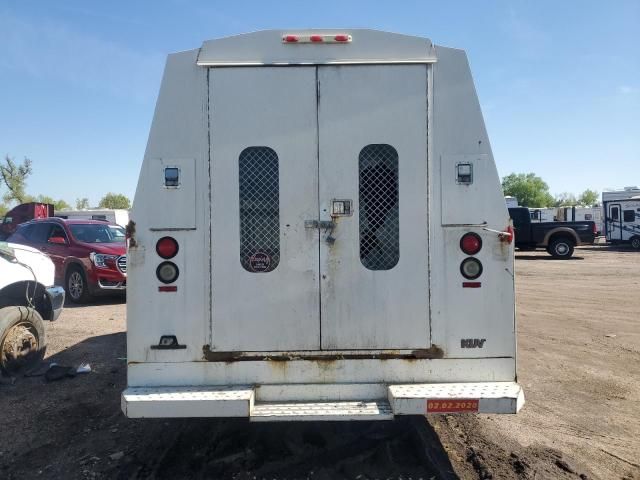 2006 Ford Econoline E450 Super Duty Cutaway Van