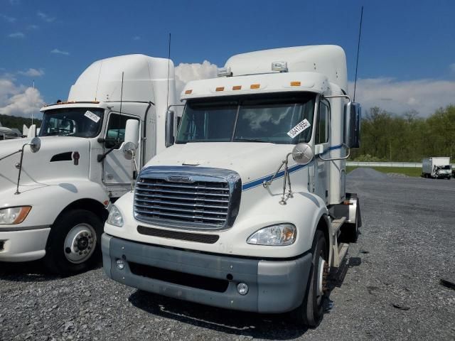 2010 Freightliner Columbia Semi Truck