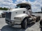 2010 Mack 600 CXU600