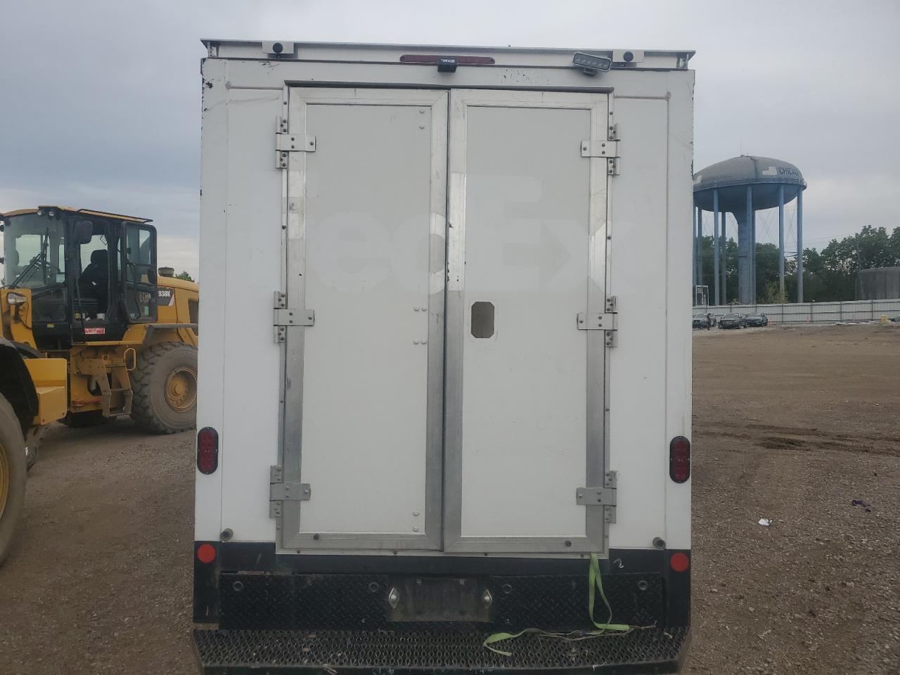 2021 Chev Express G3500
