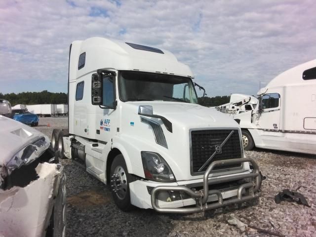 2018 Volvo VNL Semi Truck