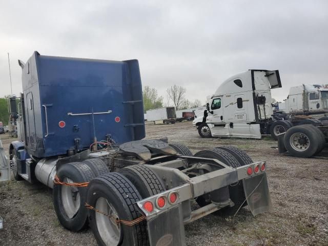 1999 Peterbilt 567 Semi Truck