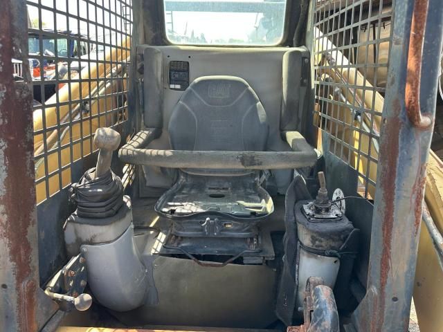 2012 Caterpillar 262
