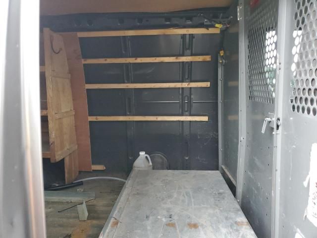 2010 Chevrolet Express G2500