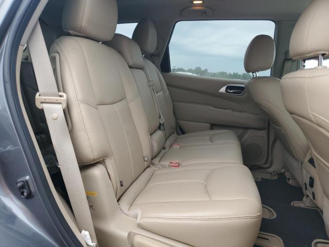 2015 Nissan Pathfinder sl