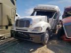 2005 Freightliner Columbia 120 Semi Truck