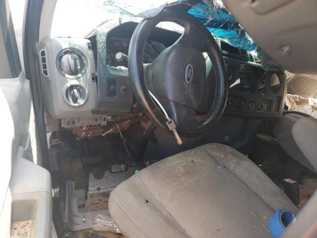 2010 Ford Econoline E150 Van