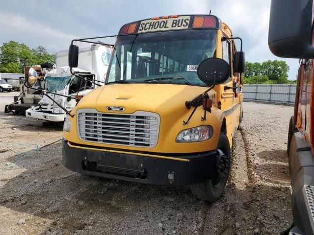 2014 Freightliner Chassis B2B