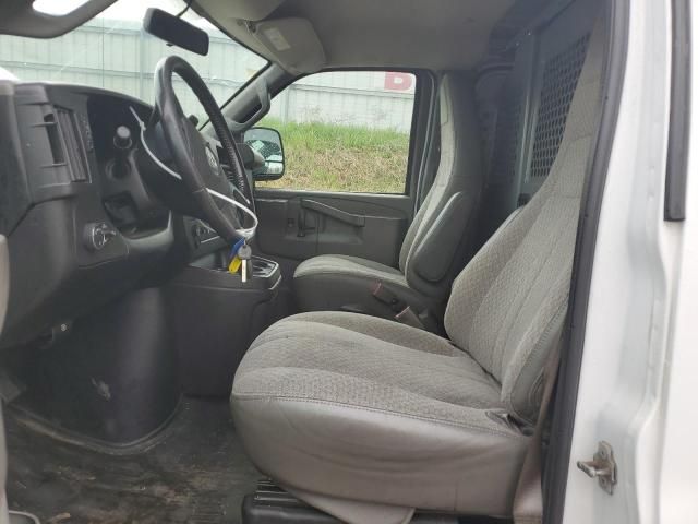 2020 Chevrolet Express G2500