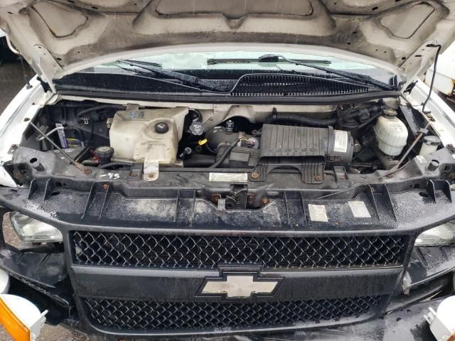 2004 Chevrolet Express G3500