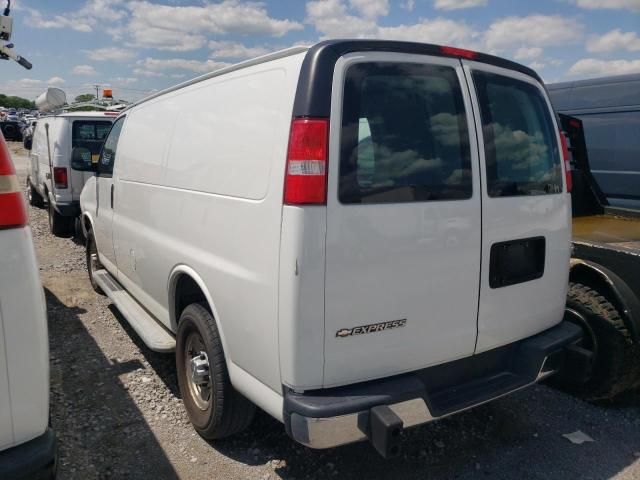2020 Chevrolet Express G2500