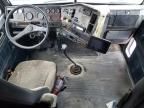 2000 Freightliner FLD Semi Truck
