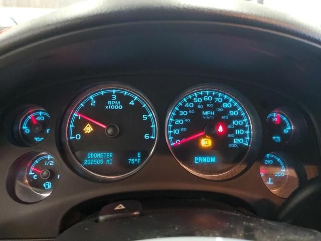 2010 Chevrolet Avalanche LS