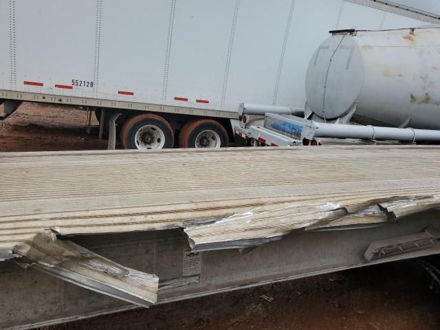 2021 East Manufacturing Flatbed Trailer