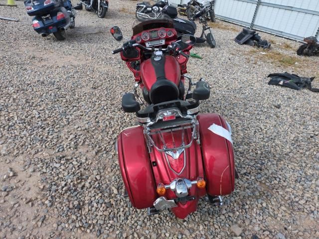 2011 Kawasaki VN1700 J