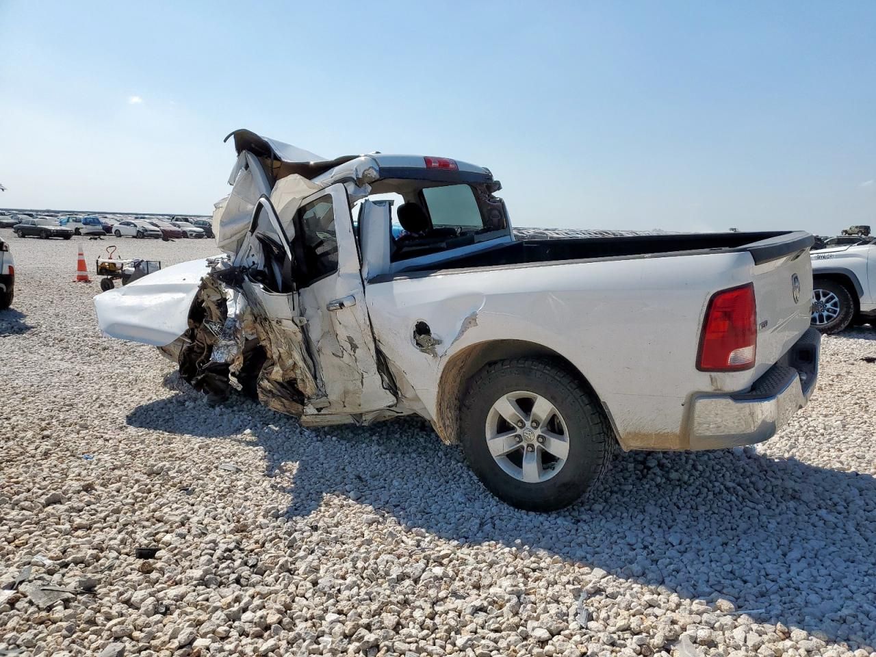 2015 Dodge Ram 1500 slt