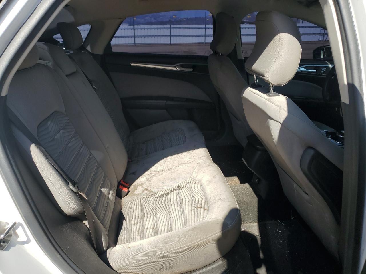 2016 Ford Fusion s Hybrid