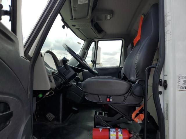 2018 International 4000 4300