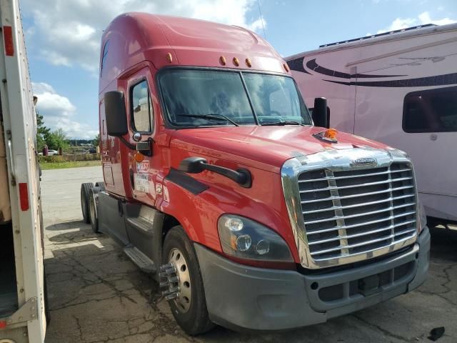 2015 Freightliner Cascadia 125