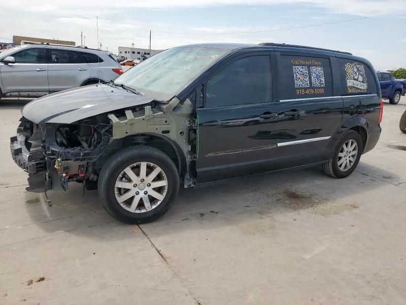 2015 Chrysler Town & Country Touring