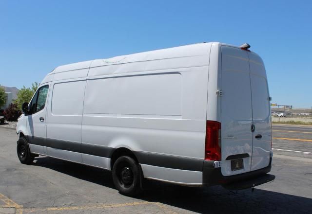 2023 Mercedes-Benz Sprinter 2500