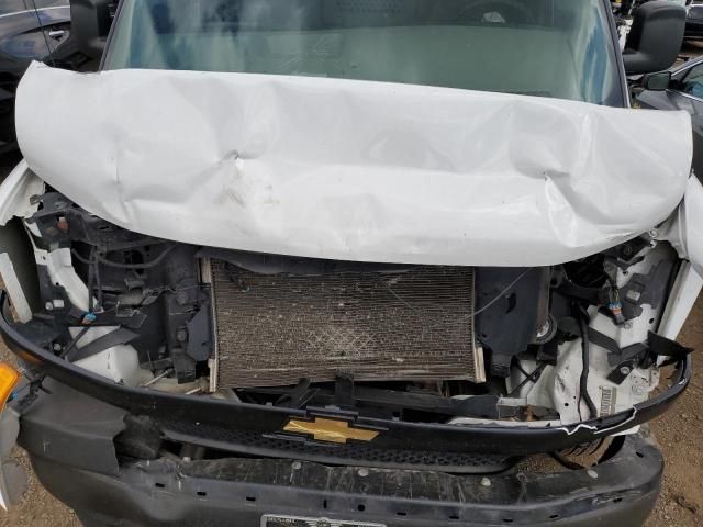 2018 Chevrolet Express G2500
