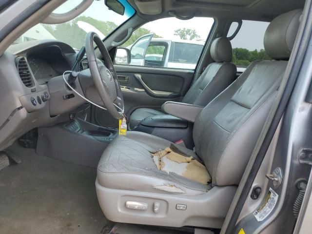 2005 Toyota Sequoia SR5