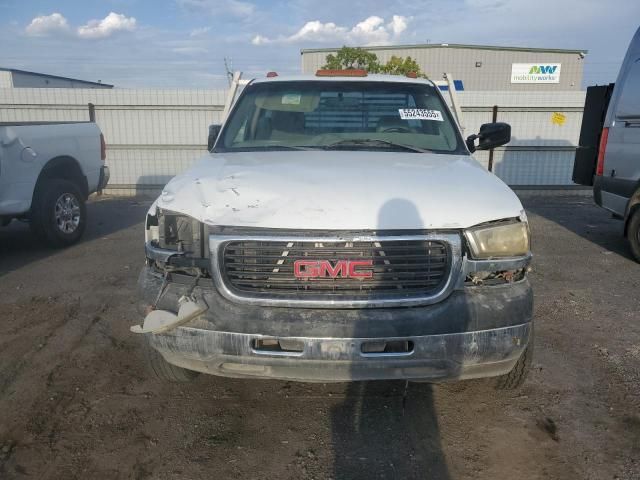 2002 GMC New Sierra C3500