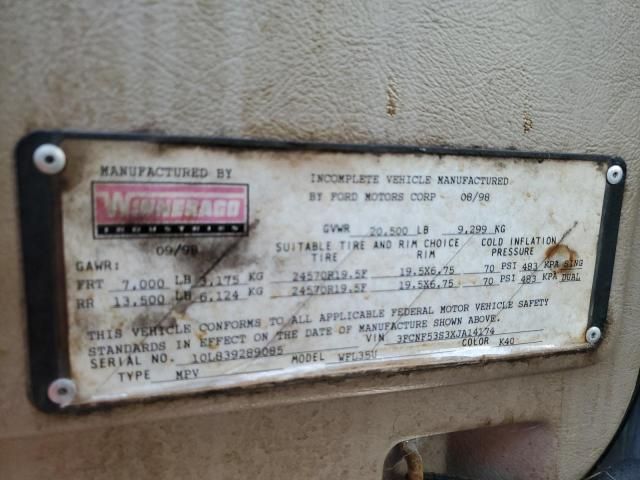 1999 Winnebago 1999 Ford F550 Super Duty Stripped Chassis