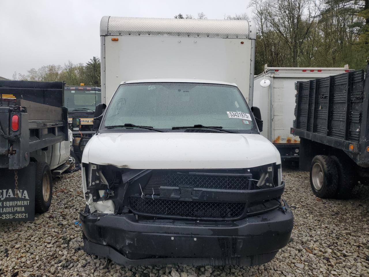 2018 Chev Express G4500