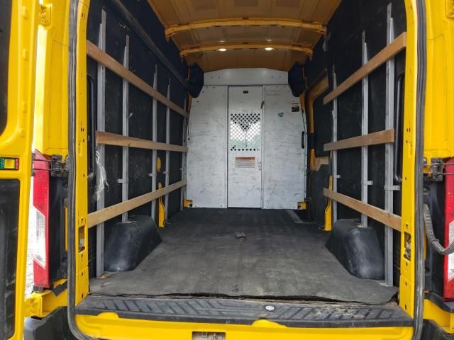 2021 Ford Transit T-250