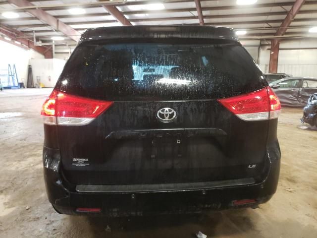 2011 Toyota Sienna LE