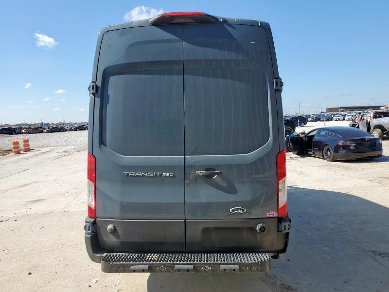2019 Ford Transit T-250