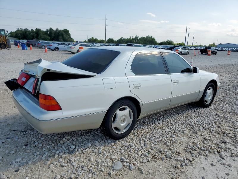 1998 Lexus LS 400