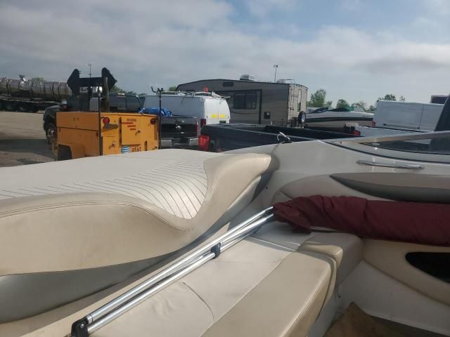 2006 Glastron Boat