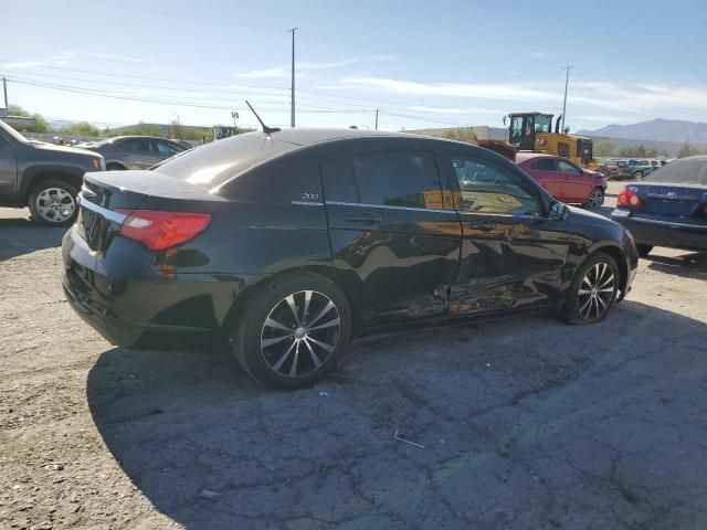 2012 Chrysler 200 Touring