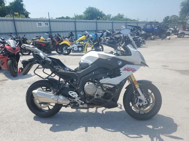 2016 BMW S 1000 XR