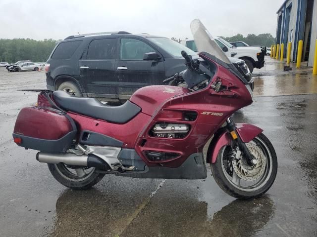 2002 Honda ST1100
