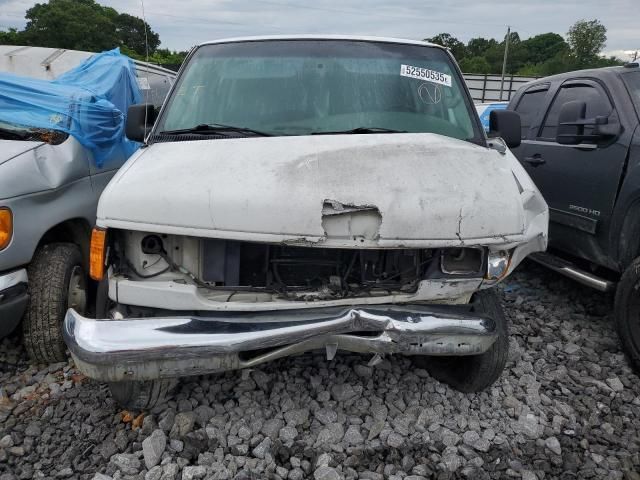 2003 Ford Econoline E250 Van