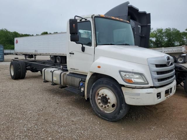 2013 Hino 258 268