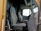 2006 Freightliner Conventional Columbia