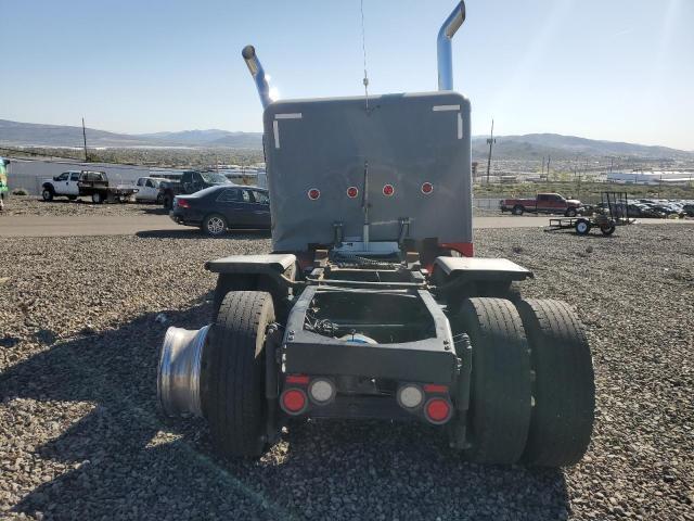 2023 Peterbilt 389 Semi Truck