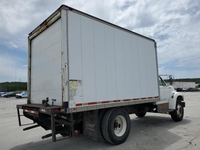1998 Ford F700