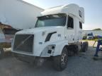 2017 Volvo VNL Semi Truck