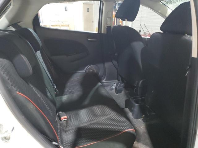 2014 Mazda 2 Touring