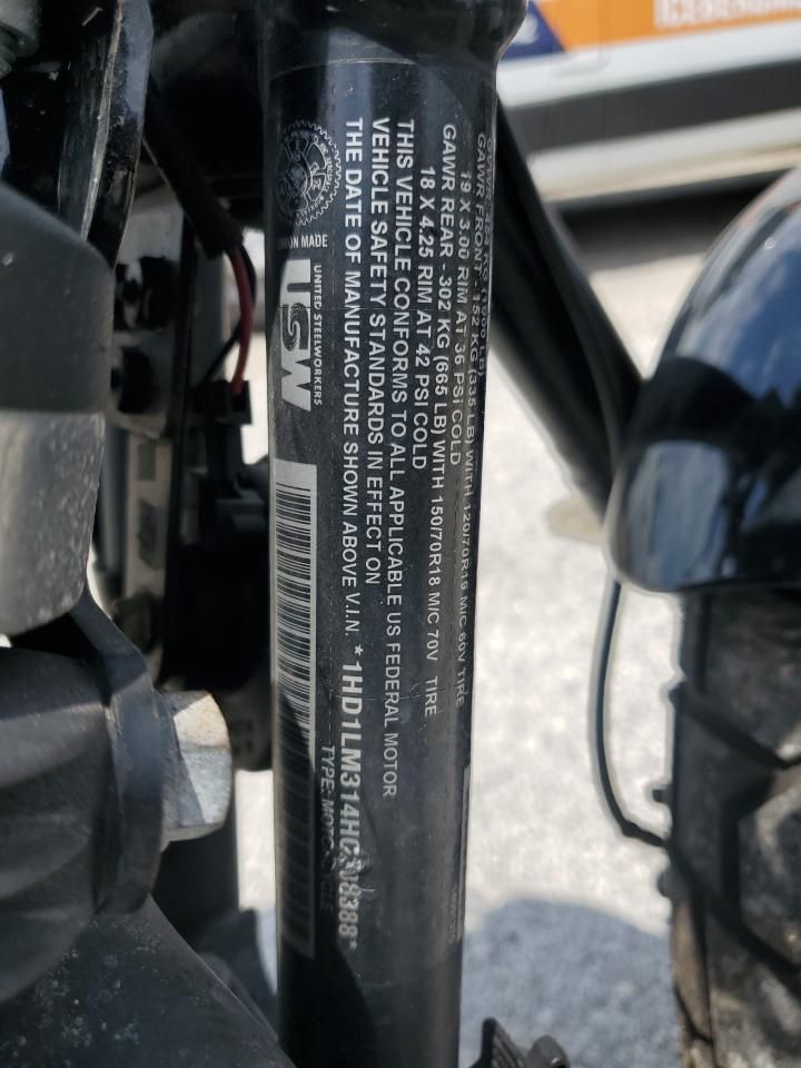 2017 Harley-Davidson XL1200 CX